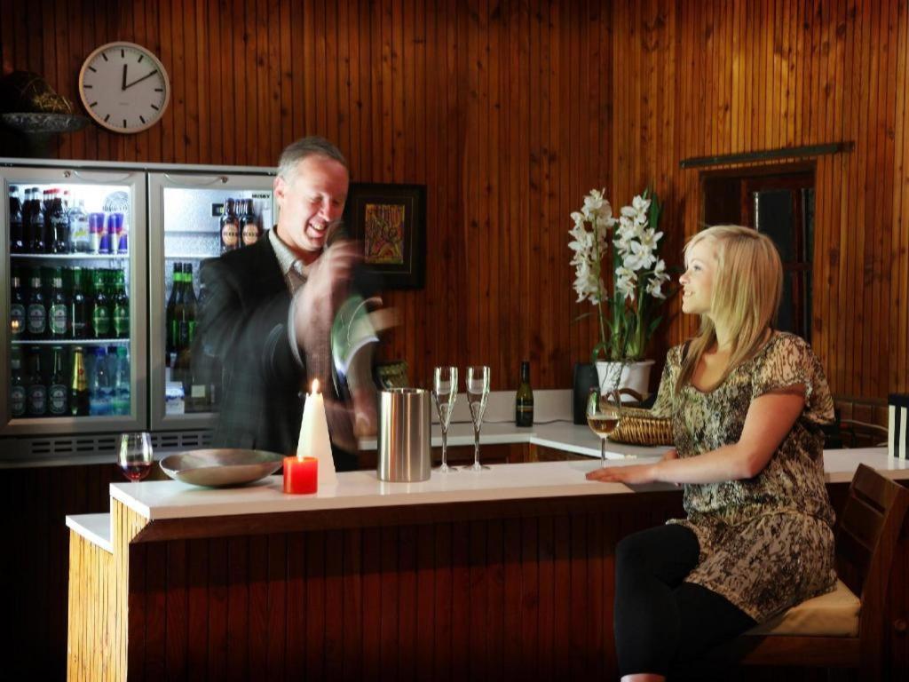 The Arrow Hotel Arrowtown Esterno foto